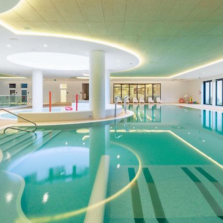 Apartament Prestige Z Dostepem Do Basenow,Strefy Saun,Jacuzzi - Pinea Apartments Pobierowo-Sannel Apartments For Rent Bagian luar foto