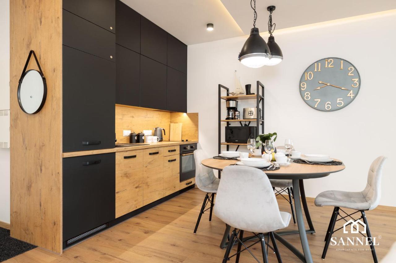 Apartament Prestige Z Dostepem Do Basenow,Strefy Saun,Jacuzzi - Pinea Apartments Pobierowo-Sannel Apartments For Rent Bagian luar foto