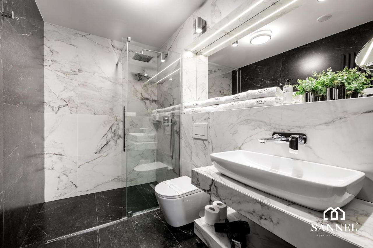Apartament Prestige Z Dostepem Do Basenow,Strefy Saun,Jacuzzi - Pinea Apartments Pobierowo-Sannel Apartments For Rent Bagian luar foto
