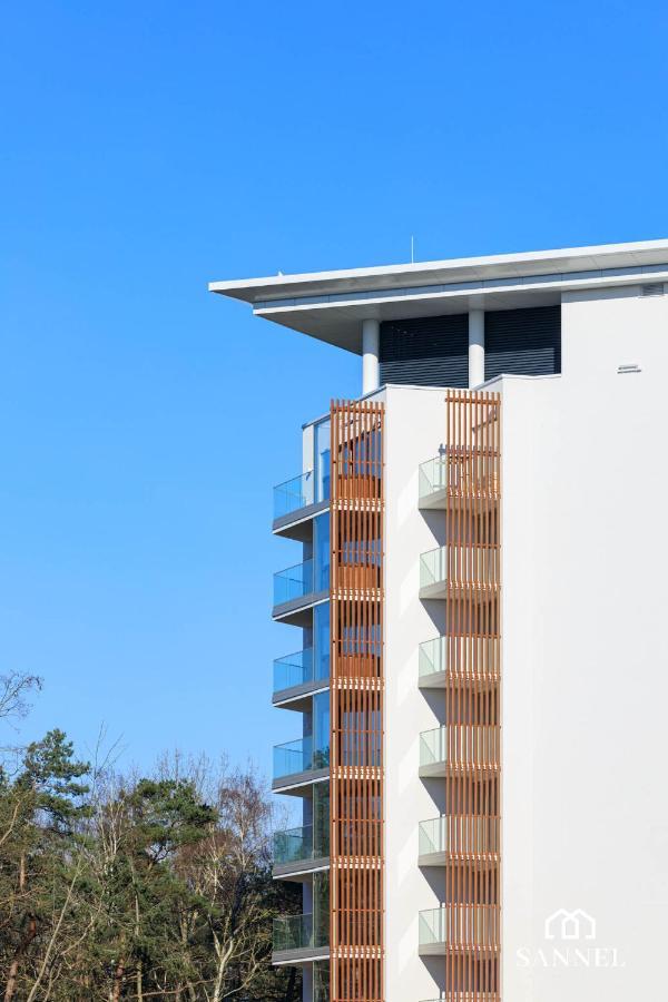 Apartament Prestige Z Dostepem Do Basenow,Strefy Saun,Jacuzzi - Pinea Apartments Pobierowo-Sannel Apartments For Rent Bagian luar foto