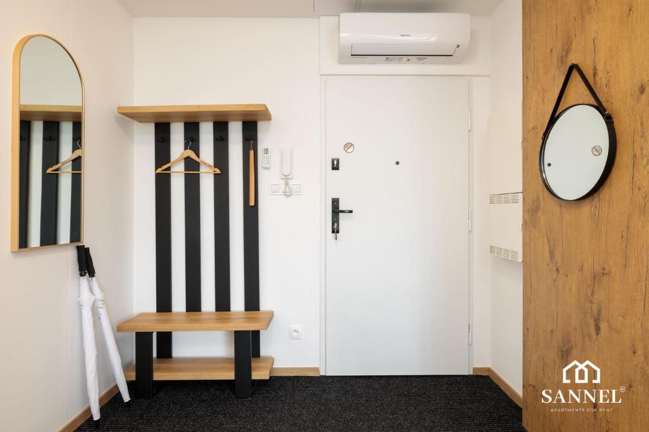 Apartament Prestige Z Dostepem Do Basenow,Strefy Saun,Jacuzzi - Pinea Apartments Pobierowo-Sannel Apartments For Rent Bagian luar foto