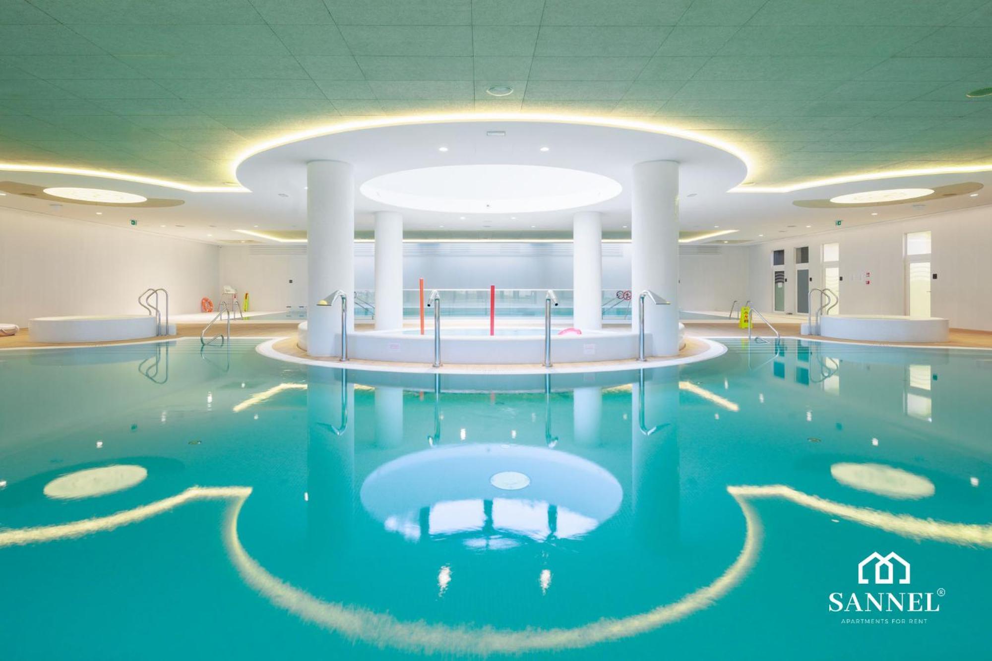 Apartament Prestige Z Dostepem Do Basenow,Strefy Saun,Jacuzzi - Pinea Apartments Pobierowo-Sannel Apartments For Rent Bagian luar foto